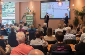 Grote belangstelling bij meeting Rob Jetten D66 Fotografie: Ilona van Egmond