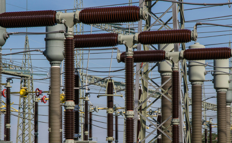 Bewoners in Soest gebukt onder zorgelijke hoogspanning