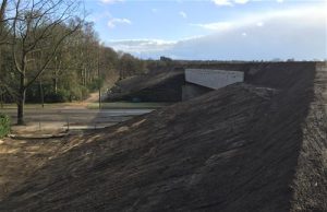 Omstreden ecoduct geopend