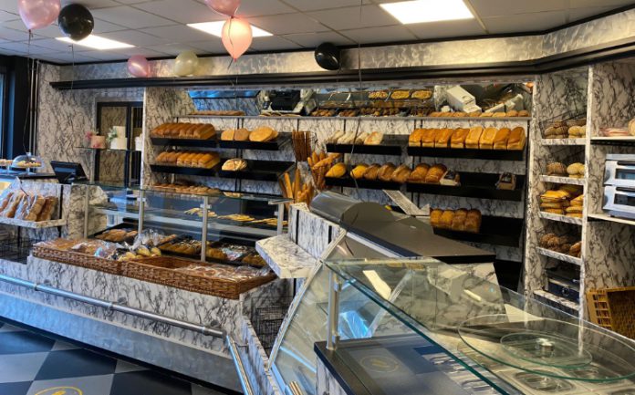 Foto: Loes de Groot - Nieuwe broodwinkel 