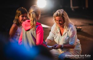 Miss Montreal in Cabrio Fotograaf: Annemarie ten Kate