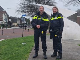 Nieuwe wijkagenten Soesterberg - Tijs Hammink en Lia Hooijer