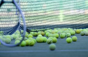 Tennissen met veel gezelligheid Tennissen met veel gezelligheid