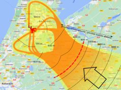Tienduizenden mensen tegen vierde aanvliegroute Tienduizenden mensen tegen vierde aanvliegroute