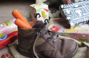Waarom zetten we vanaf zaterdag onze schoen voor Sinterklaas Waarom zetten we vanaf zaterdag onze schoen voor Sinterklaas