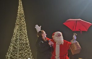 Lichtjesboom brengt kerst in Soesterberg