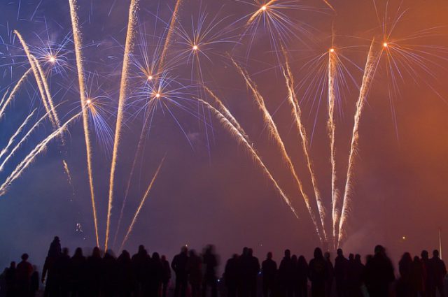 Vuurwerkschade en brand tijdens jaarwisseling in Soesterberg Vuurwerkschade en brand tijdens jaarwisseling in Soesterberg