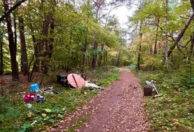 Foto: Facebook -Dumpen afval de gewoonste zaak in Soesterberg?