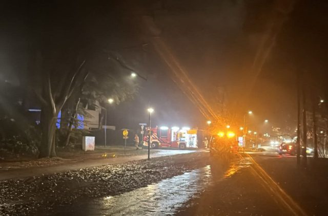 Foto: Bart van Dieten - Brand Oude Tempellaan Soesterberg Foto: Bart van Dieten - Brand Oude Tempellaan Soesterberg