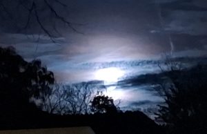 Geen drone of UFO, maar supermaan boven Soesterberg