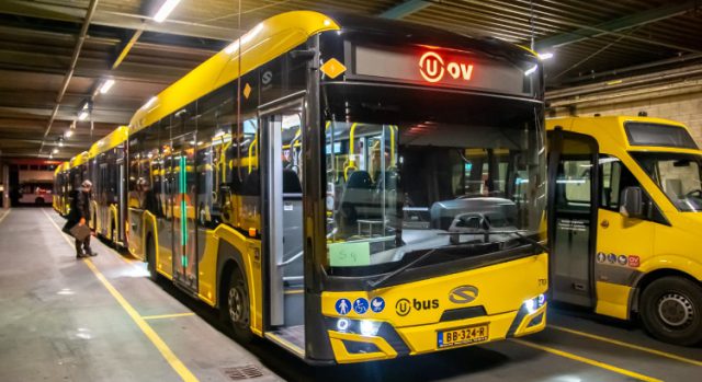 Foto: Giovanni van Erven - Nieuwe generatie bussen van en naar Soesterberg Foto: Giovanni van Erven - Nieuwe generatie bussen van en naar Soesterberg