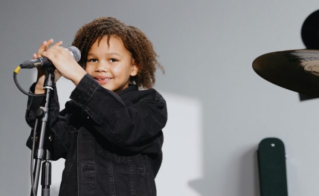 Karaoke met populairste hits in De Basis Soesterberg