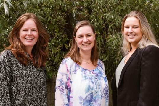 Inloop ouderenadvies Soest in De Binnenhof Daphne, Britt en Milou