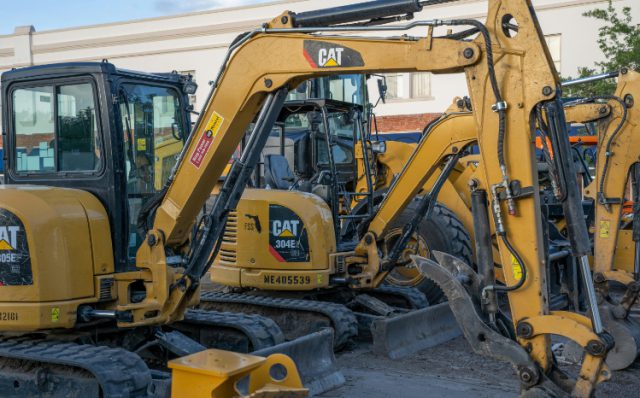 Foto ter illustratie - Opgelet voor onderhoud elektriciteitsnetwerk