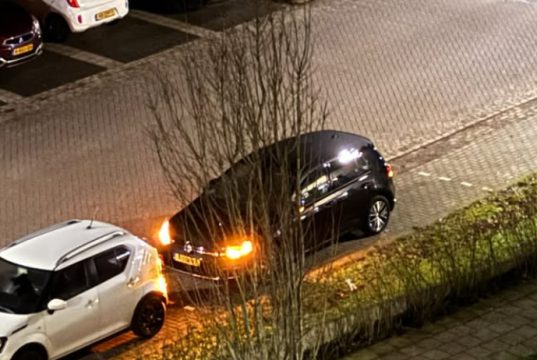 Nepagenten en autoinbraak in Soesterberg Autoinbraak Batenburgweg dinsdagavond 20 januari 2026