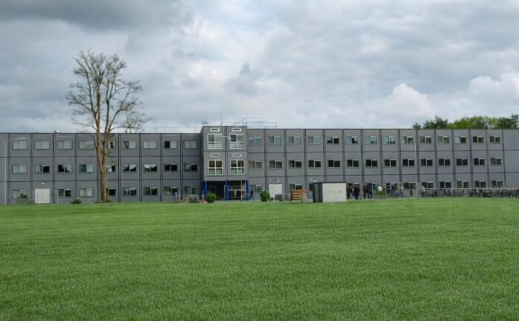 Politiek uit zorgen over mogelijke verlenging AZC Kamp van Zeist