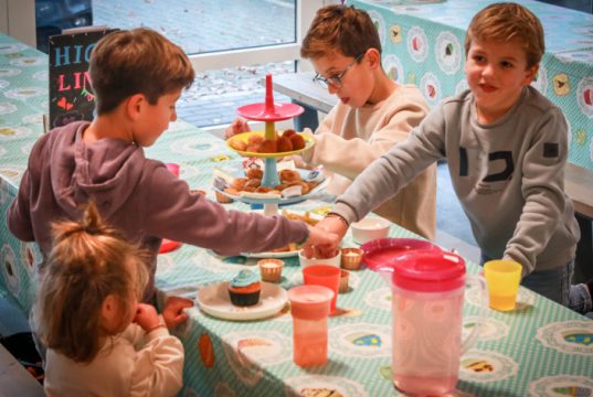 Indoor Speeltuin Plezier viert 7,5-jarig bestaan in Soesterberg Indoor Speeltuin Plezier viert 7,5-jarig bestaan in Soesterberg