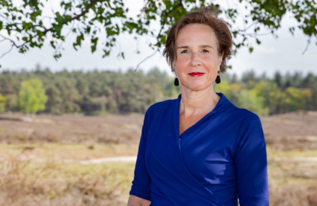 Milou Booms - Bijeenkomst over testamenten in Soesterberg Milou Booms - Bijeenkomst over testamenten in Soesterberg