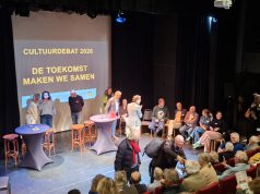 Cultuurdebat over centen en niet over toetsen en penselen Cultuurdebat over centen en niet over toetsen en penselen