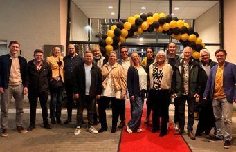 POS ziet zetelbehoud als overwinning in Soesterberg Het POS team met aanhang afgelopen woensdag