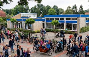 Chaos rond schooltijden neemt toe in Soesterberg Chaos rond schooltijden neemt toe in Soesterberg