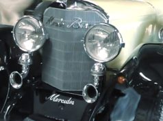 Antiek bij opgravingen op vliegbasis Soesterberg Mercedes 630 Museumstuk ter illustratie