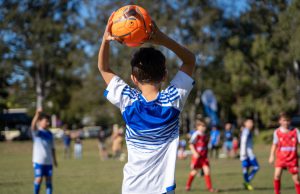 Voetbalmiddag voor basisscholen Soesterberg Voetbalmiddag voor basisscholen Soesterberg