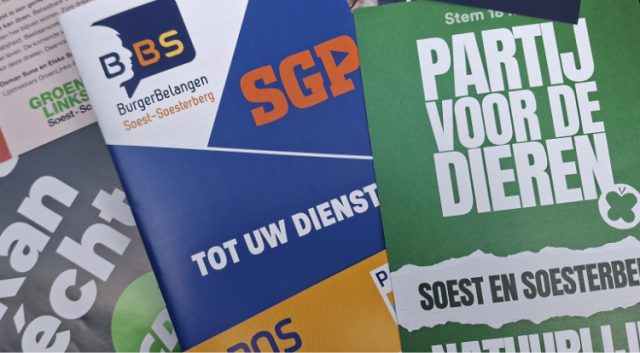 Boodschappentas vol met folders