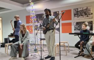 Muziek verbindt tijdens derde jamsessie in Soesterberg Muziek verbindt tijdens derde jamsessie in Soesterberg