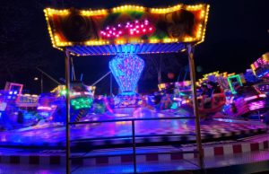 Drukte en zon zorgen voor geslaagde kermis in Soesterberg Foto: Johan Pel