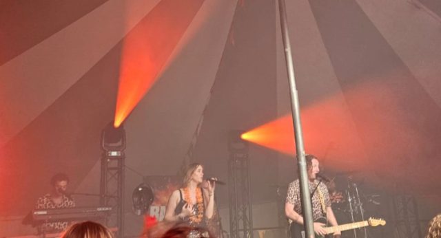 Geslaagde start van Koningsdag met feestelijke Koningsnacht