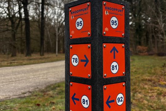 Nieuwe wegwijzers rondom Soesterberg Nieuwe wegwijzers rondom Soesterberg