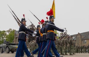 Ceremonie Pantserinfanteriebataljon in Soesterberg Archief foto: Facebook