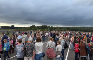 Drukbezochte jubileumeditie Avondvierdaagse Soesterberg Drukbezochte jubileumeditie Avondvierdaagse Soesterberg