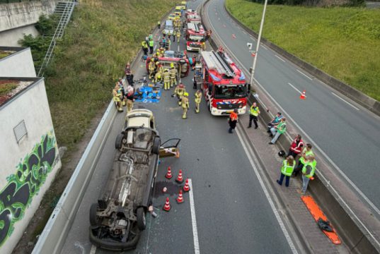 Grote hulpdienstoefening in verkeerstunnel N237 bij Soesterberg Grote hulpdienstoefening in verkeerstunnel N237 bij Soesterberg