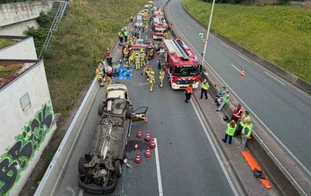 Grote hulpdienstoefening in verkeerstunnel N237 bij Soesterberg