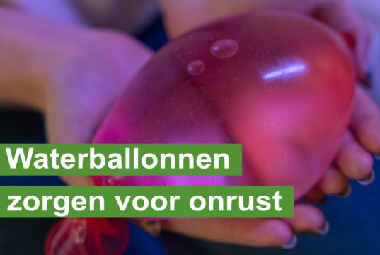 Waterballonnen-challenge zorgt voor discussie in Soesterberg Waterballonnen-challenge zorgt voor discussie in Soesterberg